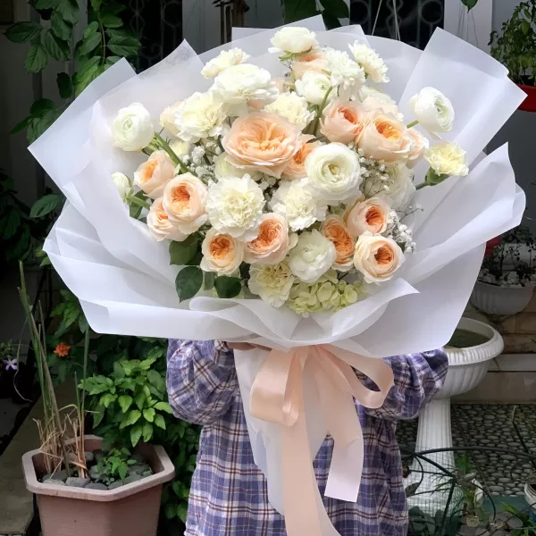 Bó Hoa hồng Juliet mix cùng hoa phụ