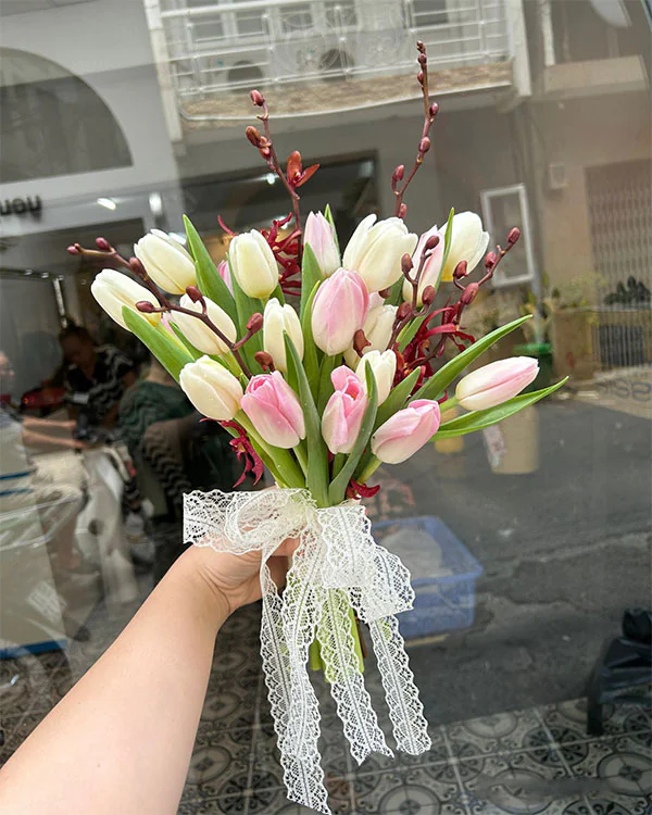 Hoa Cưới Gót Hồng